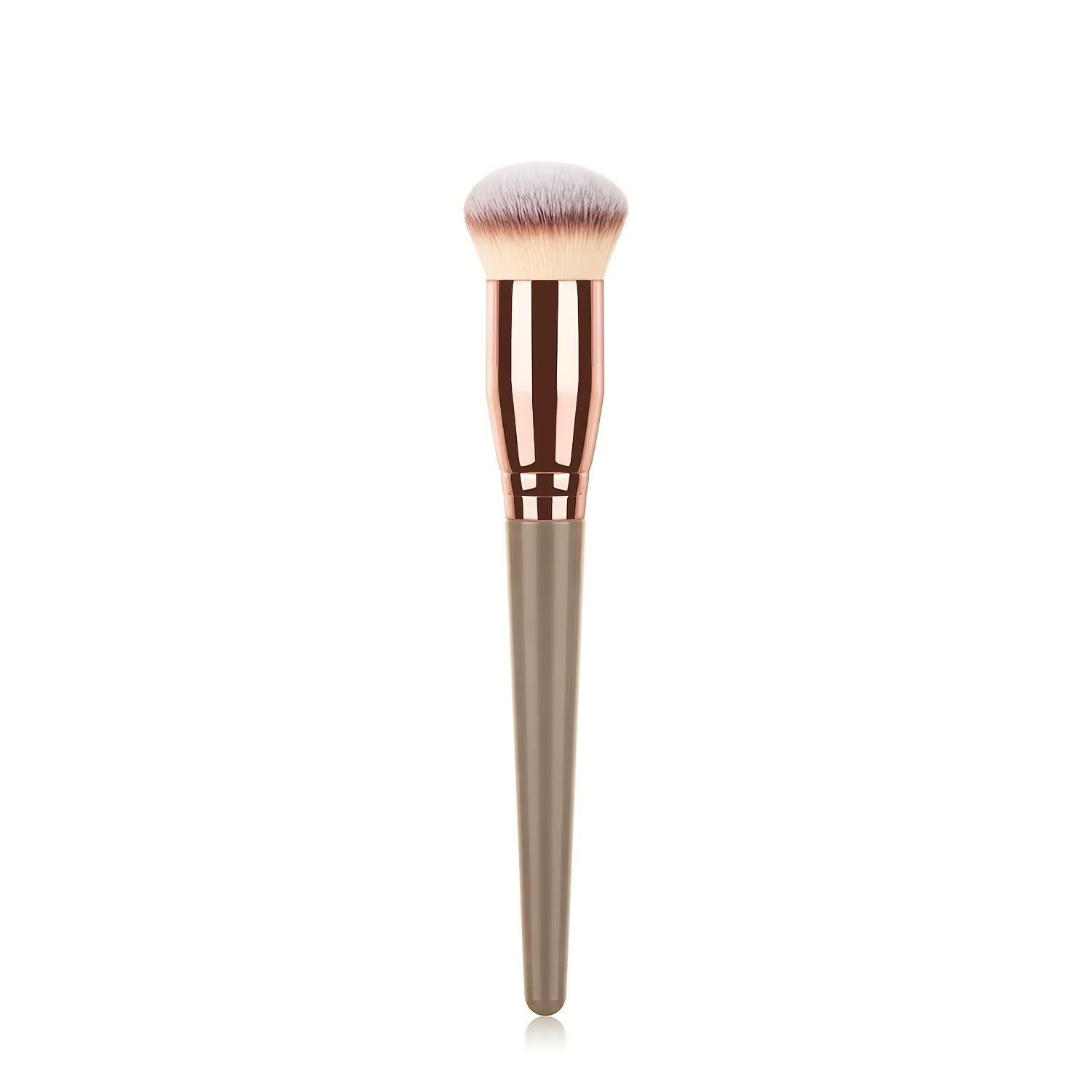 Pinceau de maquillage pour fond de teint avec manche en bois en noir de minuit fonctionne avec fond