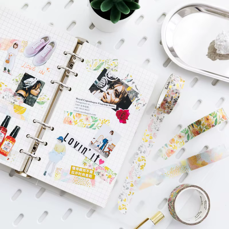 1 rouleau de ruban Washi à motifs floraux variés