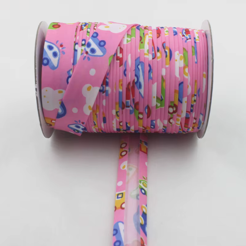 Ruban de biais en satin de polyester
