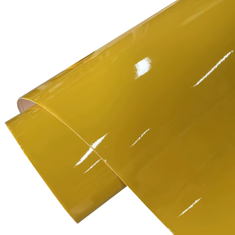 Rouleau d'enveloppe en vinyle jaune brillant de qualité supérieure, emballage de décalcomanie auto-adhésif pour véhicule et voiture
