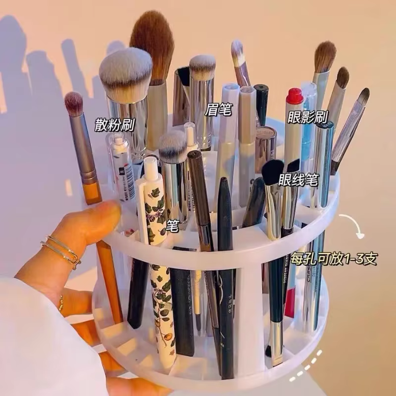 Porte-stylo pour pinceaux de peinture