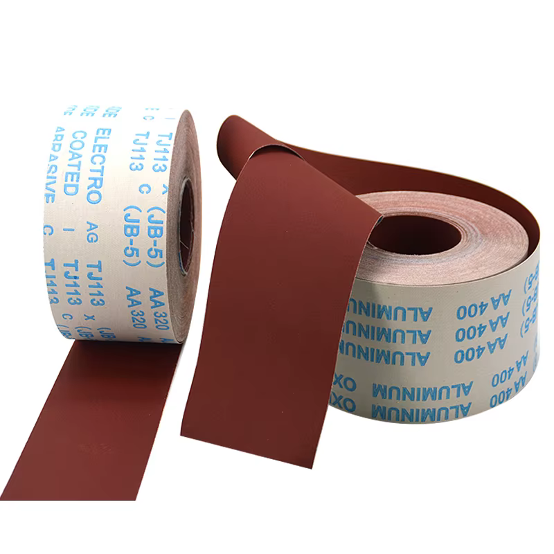 Rouleau de papier abrasif de 100 mm de large