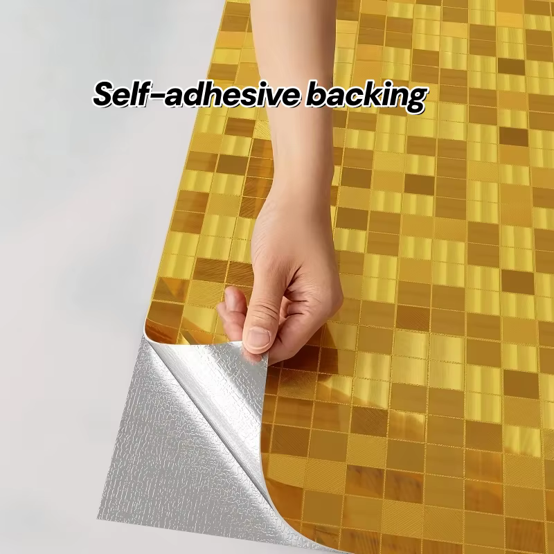 Panneau mural de luxe auto-adhésif à rayures dorées
