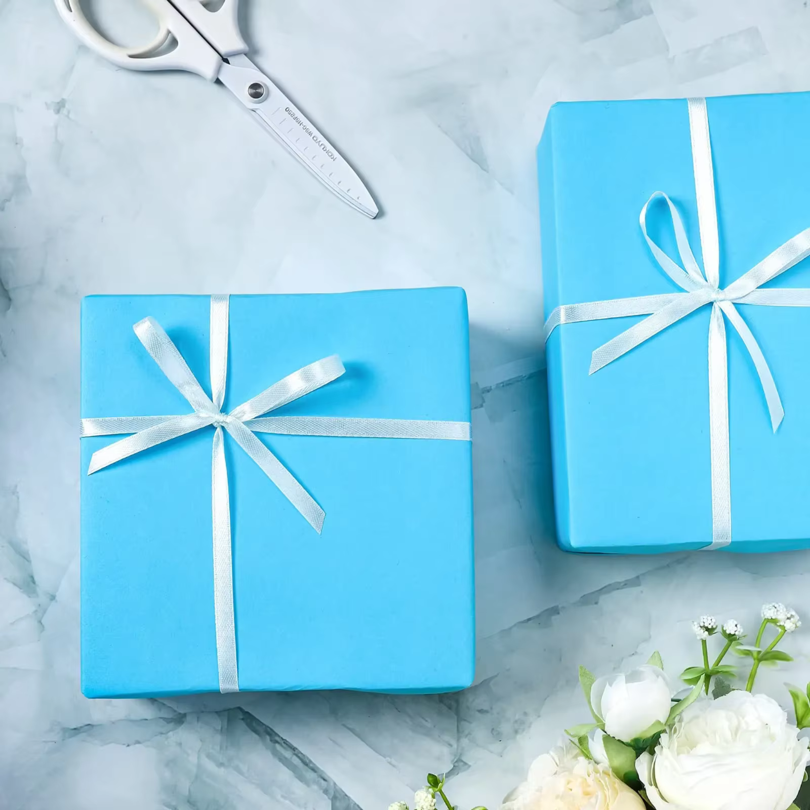 Rouleaux de papier kraft rose/bleu/blanc