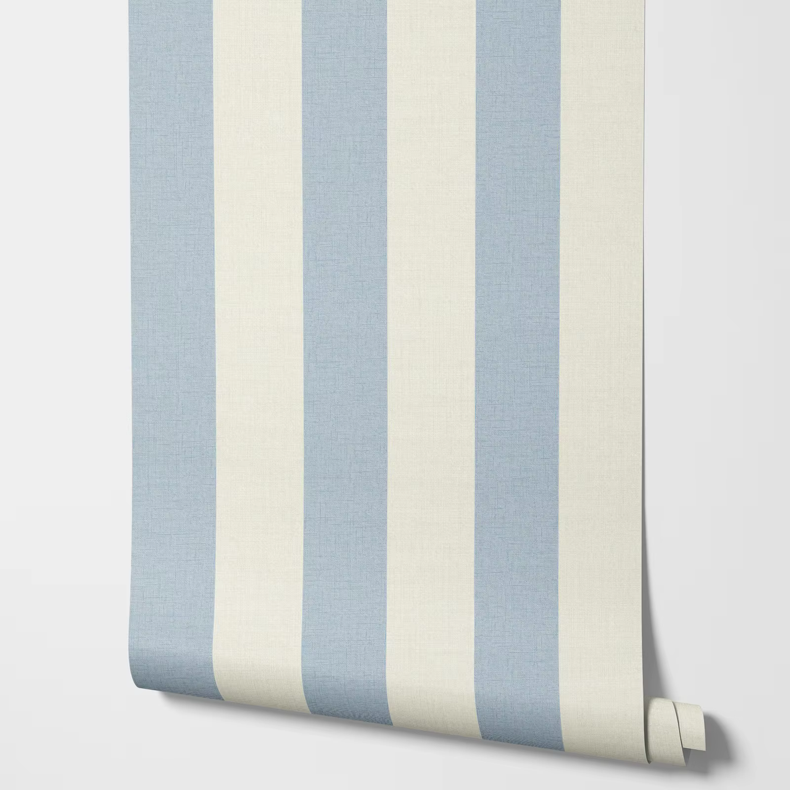 Papier peint à rayures audacieuses