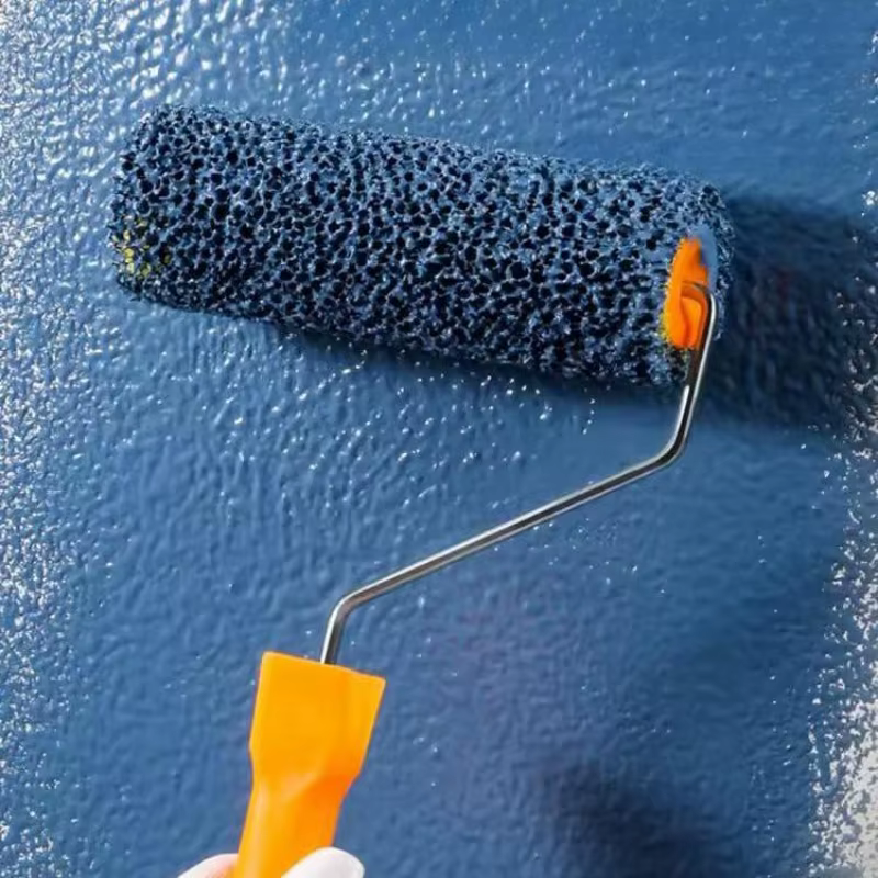 Petits rouleaux de peinture avec cadre à rouleau