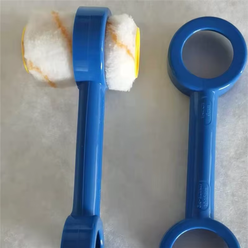 Nettoyeur de rouleaux de peinture