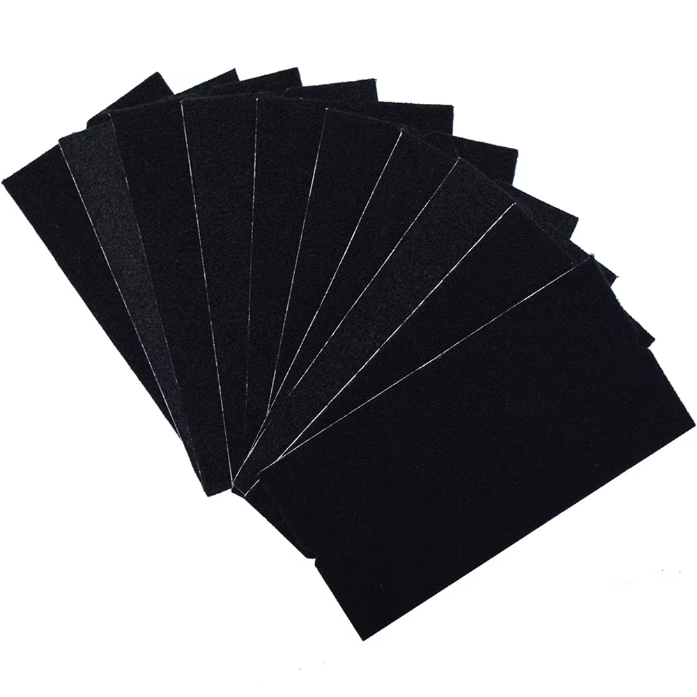 Grattoir rond de voiture en feutre de tissu noir avec colle auto-arina