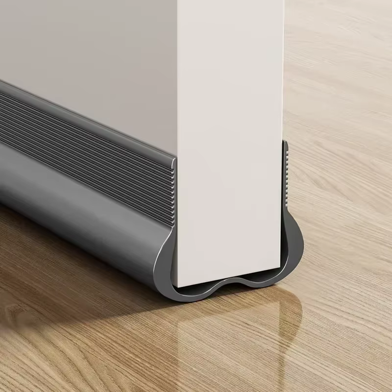 Nouvelle bande d'étanchéité souple en PVC pour bas de porte