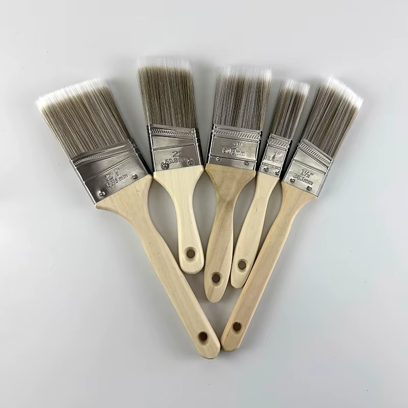 Ensemble de pinceaux à peinture blanc couleur café