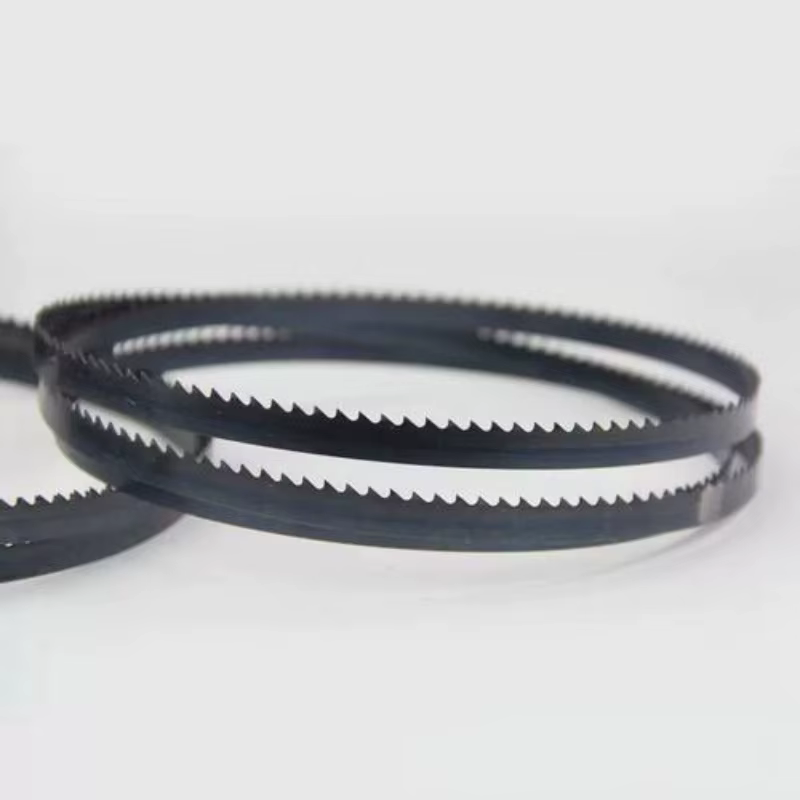 Lames de scie à ruban de haute qualité pour scier le bois dur, le bois tendre et le plastique – Longueurs 2320, 2240, 2360, 2560 x 12,7 mm de large, 6T, 10T, 14T