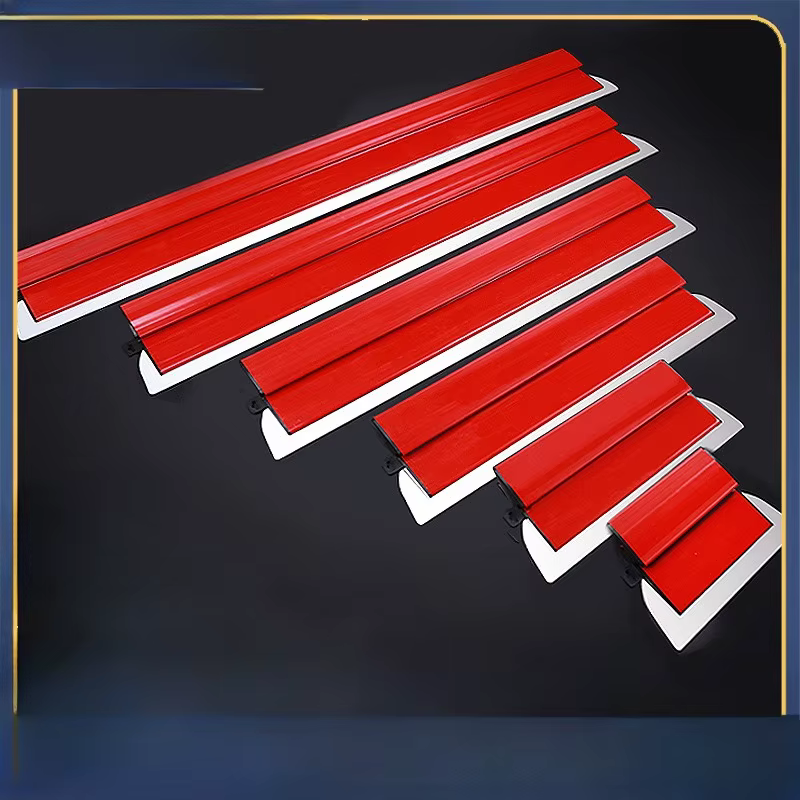 Spatule de lissage pour cloisons sèches