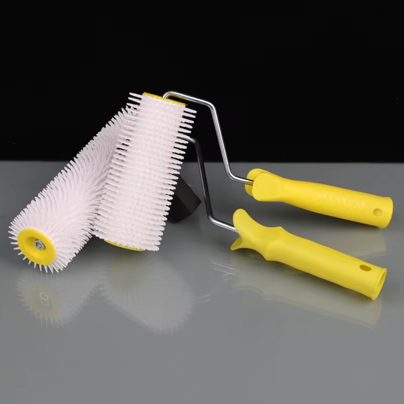 Rouleau à picots pour sol en latex