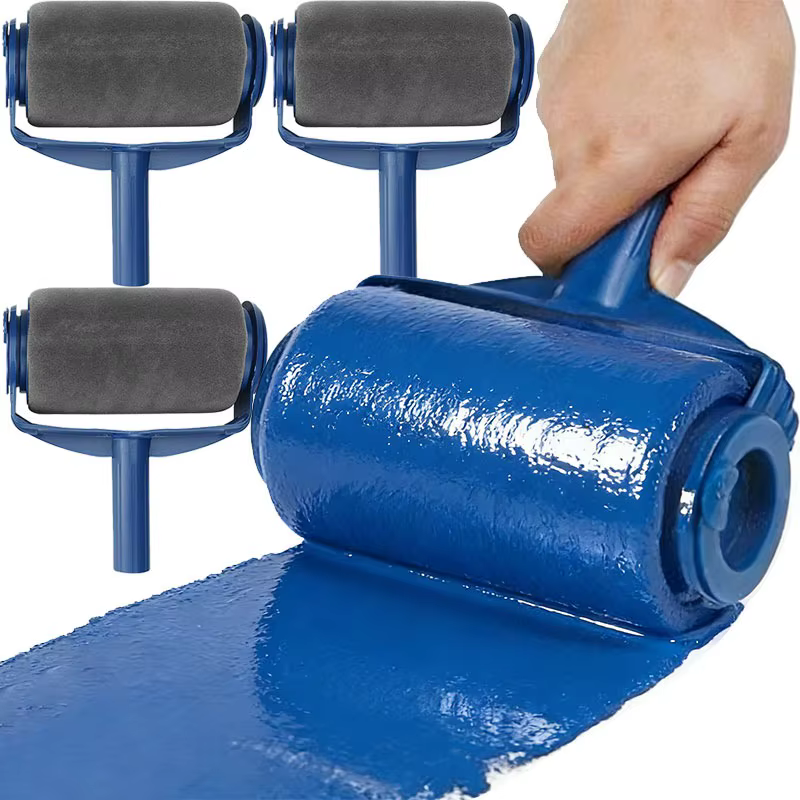 Rouleau à peinture avec réservoir intégré