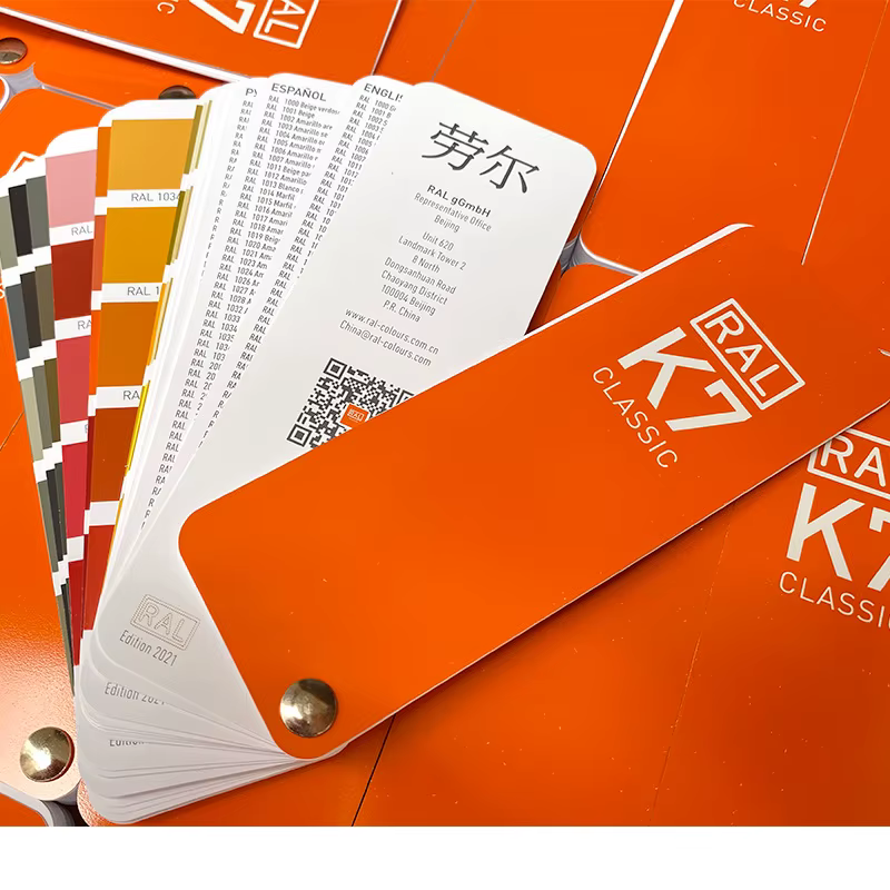 Carte de couleur standard internationale originale allemande RAL K7