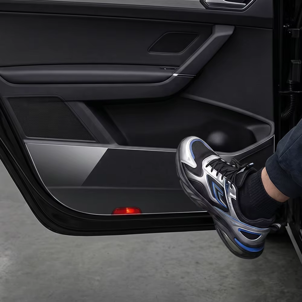 Protection anti-coup de pied pour portières de voiture en TPU pour Volkswagen Touran L 2017-2019, film de protection intérieur des bords des portières avant et arrière