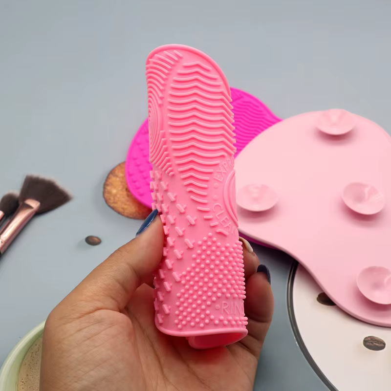 Nettoyant pour brosses colorées