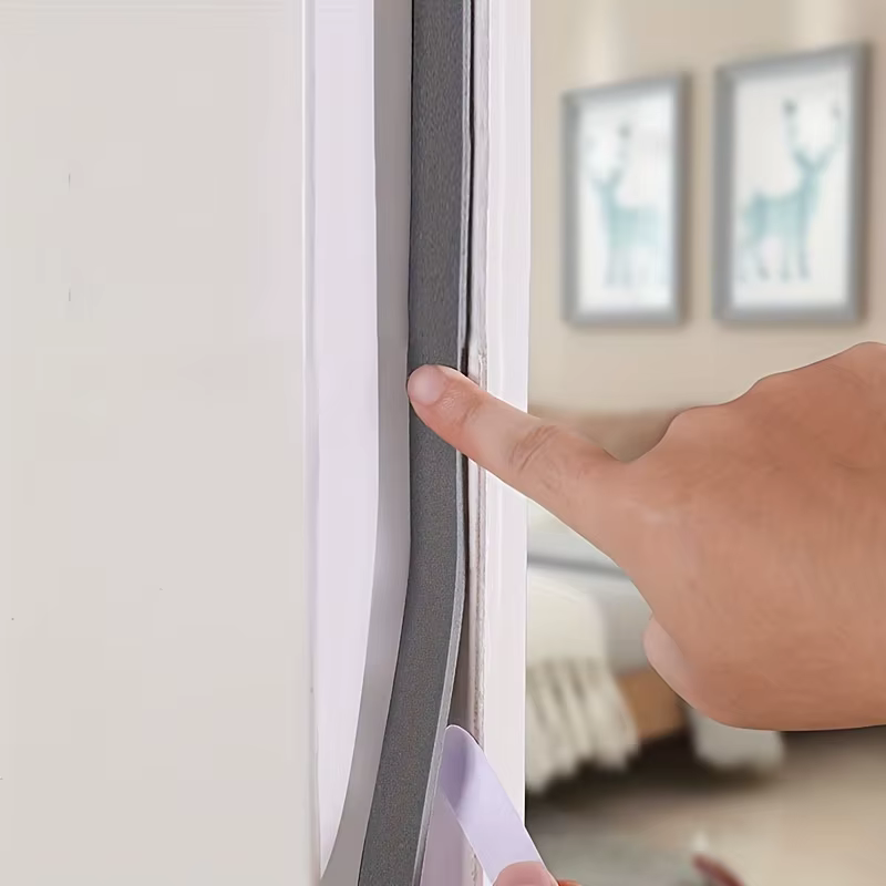 4 rouleaux de bande adhésive d'étanchéité pour fenêtres et portes