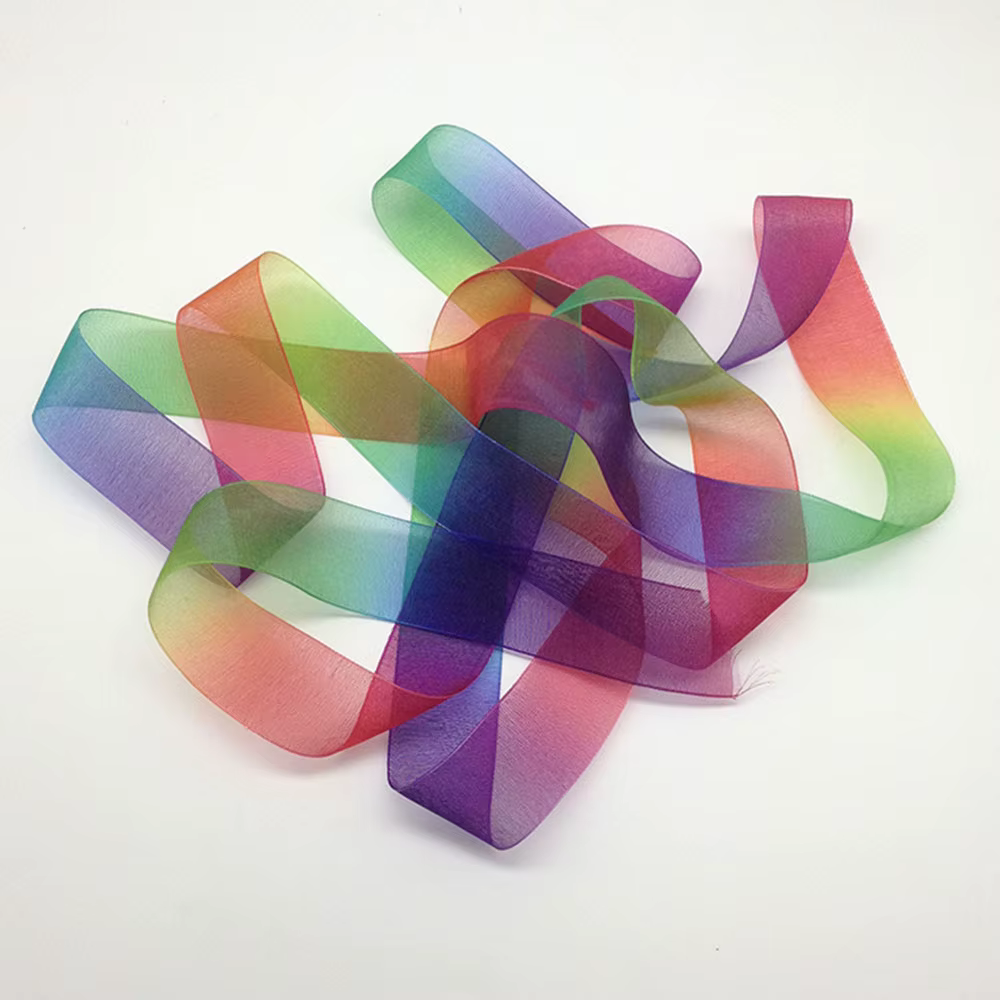 Ruban arc-en-ciel pour emballage cadeau