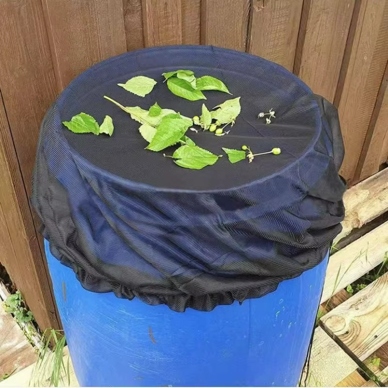 Housses de protection pour barils de pluie