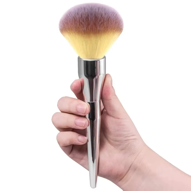 Grande brosse à poudre synthétique ultra-douce, pour maquillage liquide, crème et poudre
