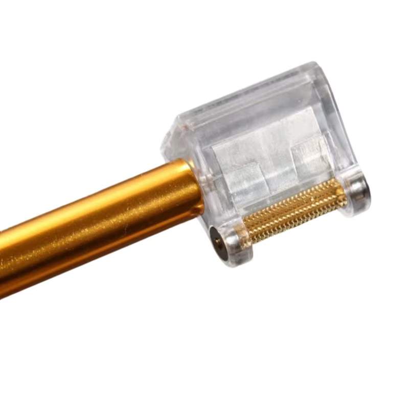 Rouleau applicateur de peinture pour bords en cuir