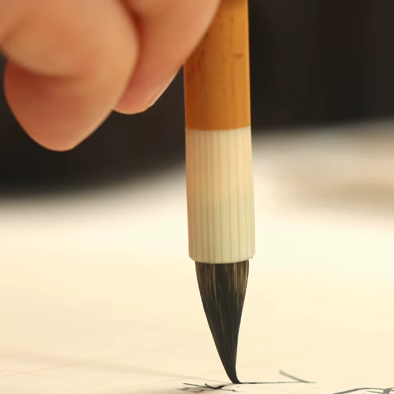 Pinceau en poils de belette pour débutants