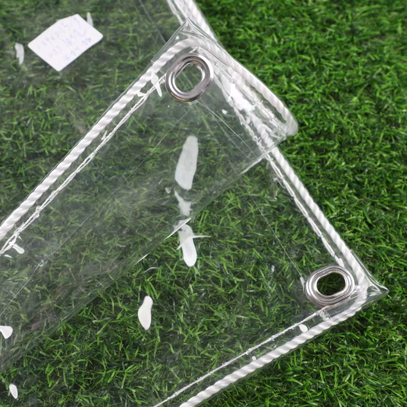 Bâche transparente robuste personnalisée avec serrures torsadées
